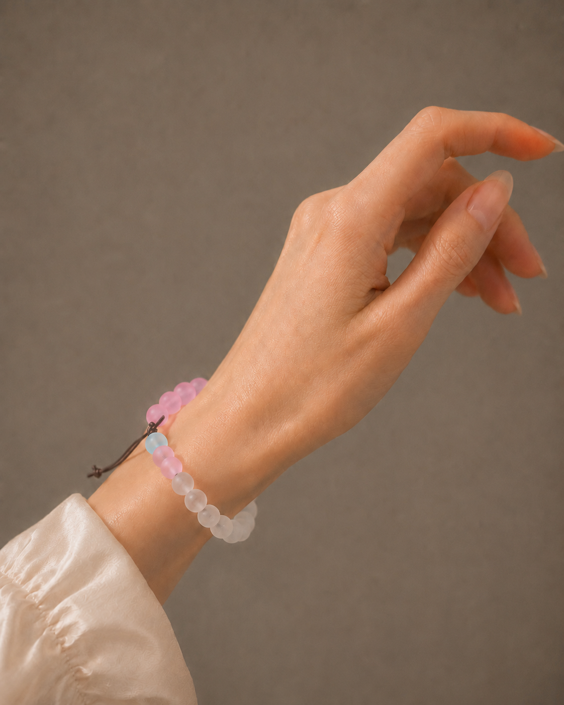 Blush Frost Armbånd